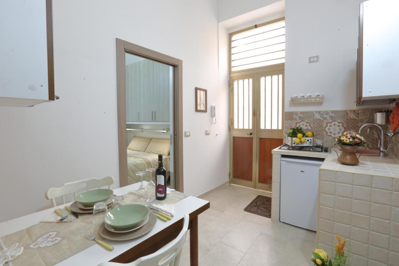 דירות אבולה Casa Francesca מראה חיצוני תמונה